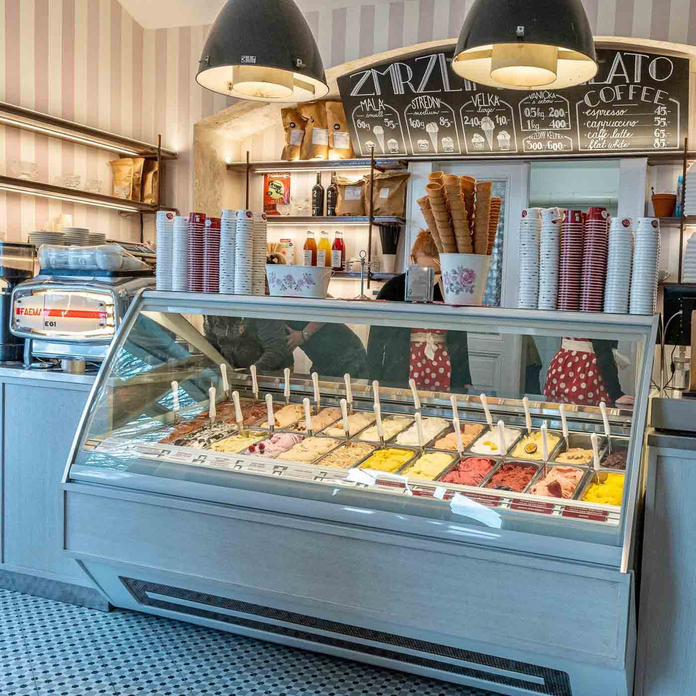 Crème_de_la_Crème_Prague