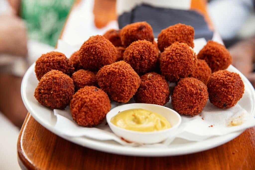 Amsterdam-Food-Tour-Bitterballen