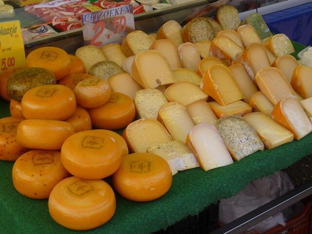 cheese - albert cuypmarkt - Amsterdam