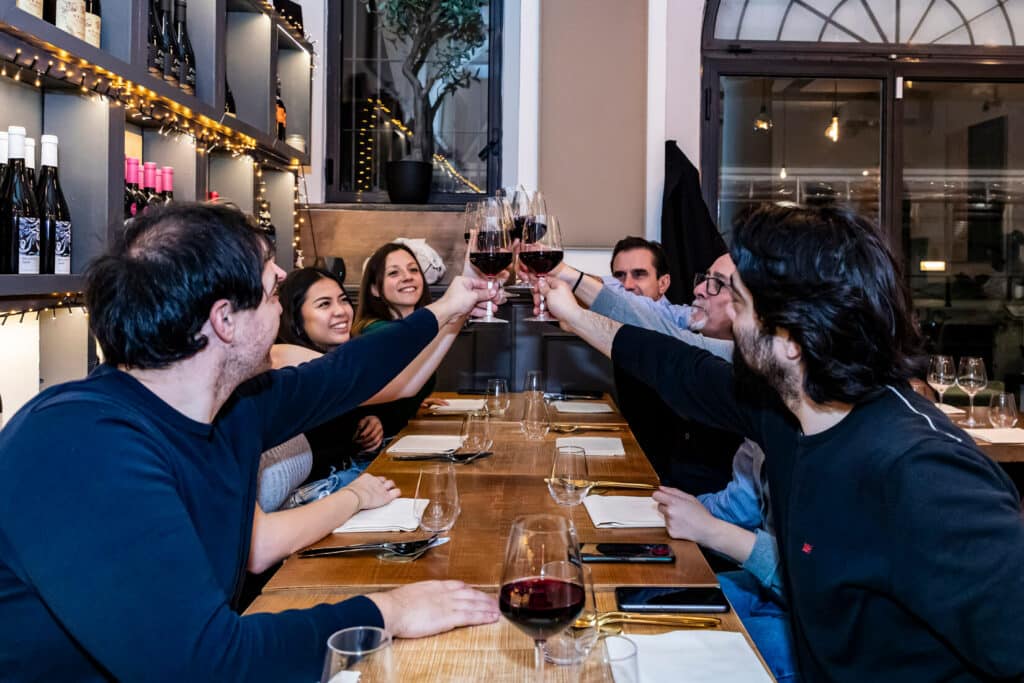 italian-red-wine-cheers