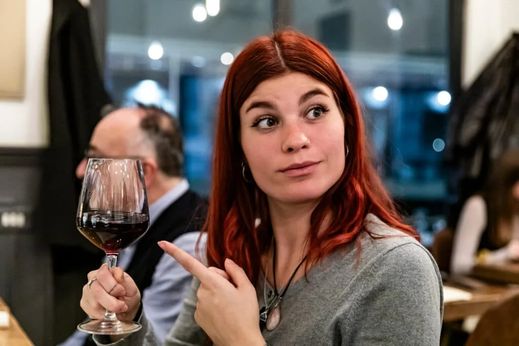 Milan-italian-red-wine-woman