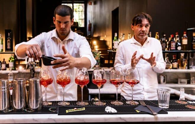 Late Night in Rome: VIP Golf Cart Drinks & Bites Tour