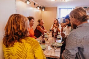 people_eating_at_Leve_Leve_Tapas_Bar_Lisbon