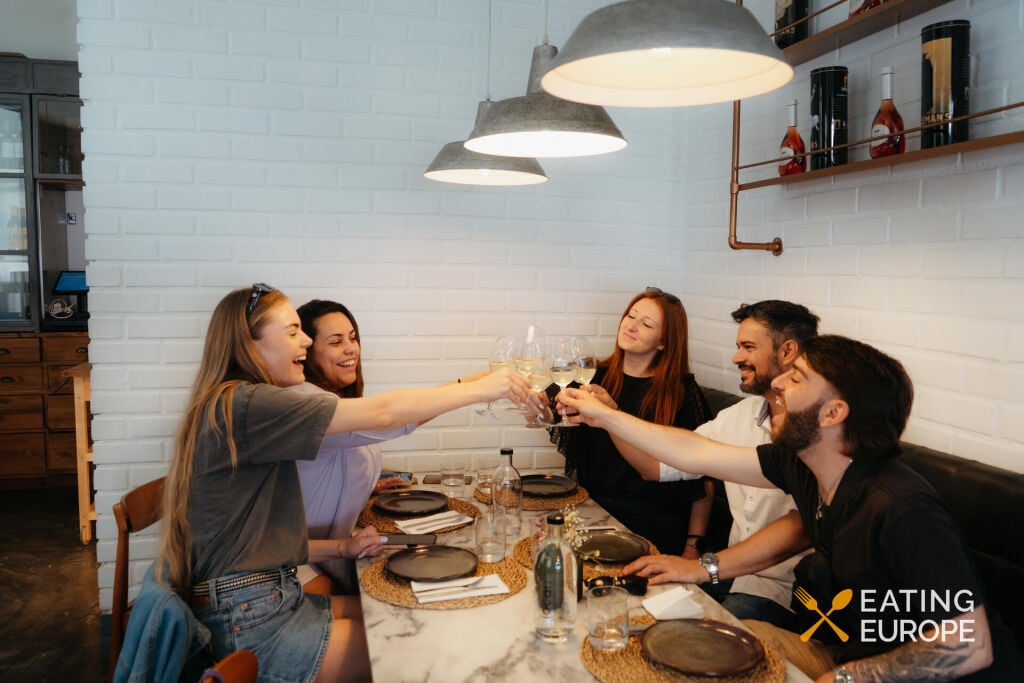 Best of Lisbon Tuk Tuk Food Tour4