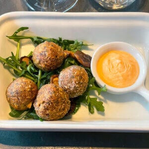 plate_of_haggis_bonbons_Edinburgh
