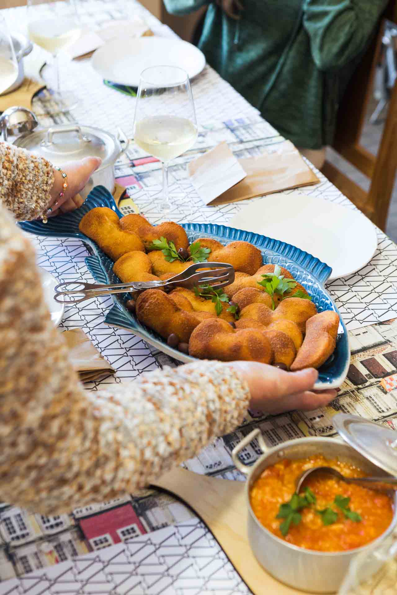 bowl_of_rissois_Mercearia_do_Bernardino_Vila_Nova_de_Gaia_Porto