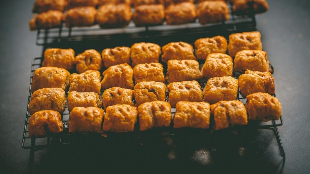 Batch_of_sausage_rolls_London