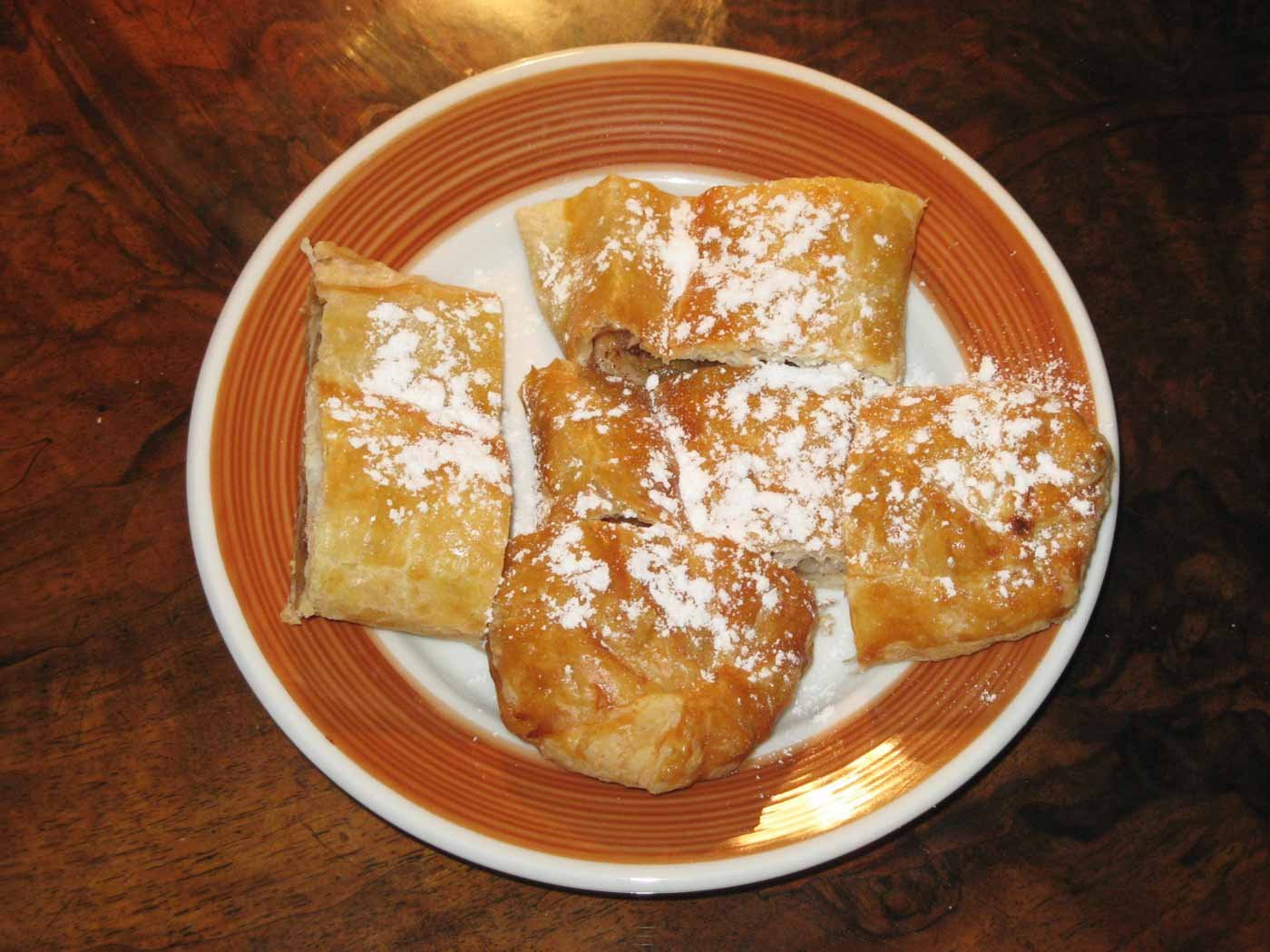 Apple_Štrúdl_Prague