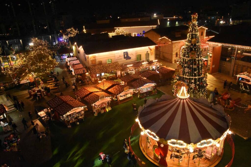 Christmas_market_Athens
